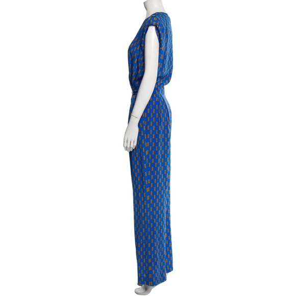 Diane Von Furstenberg 100% silk Blue and Orange Geometric Patterned Jumpsuit - Picture 2 of 10
